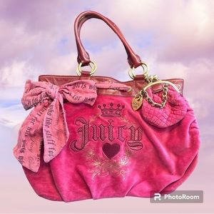 VINTAGE AUTHENTIC Juicy Couture Pink Velour Daydreamer Bag